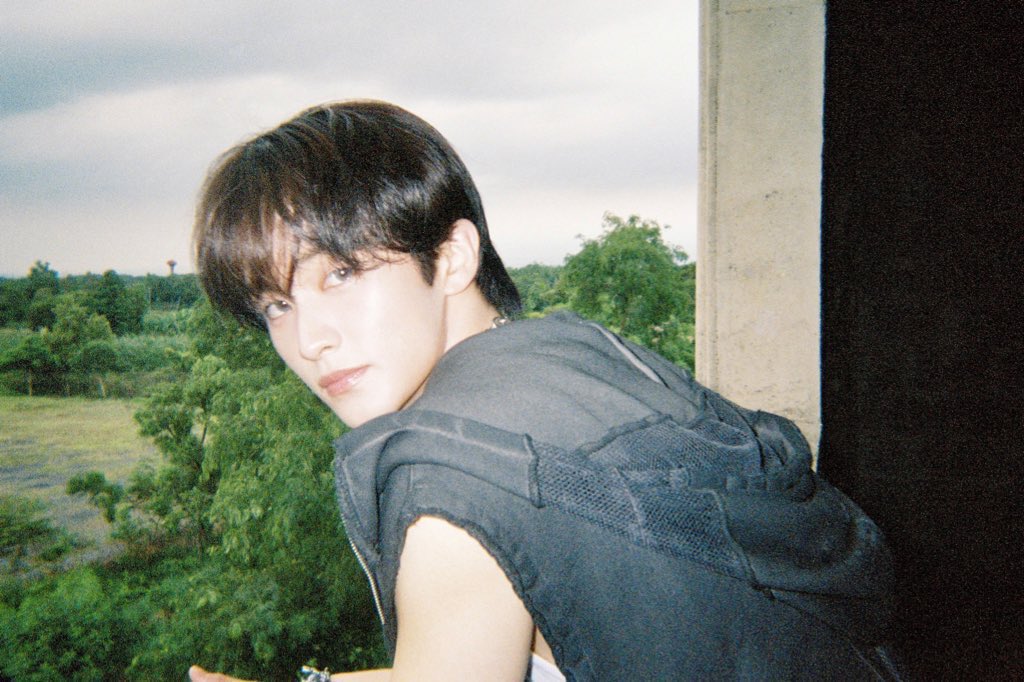 “ไม่มีเหตุผลอะไรเลยที่เราจะไม่เคารพและให้เกียรติเธอ ในเมื่อตัวเธอเคารพและให้เกียรติตัวเองมากขนาดนี้” 

#MARKLEE #MARK #마크 #NCT