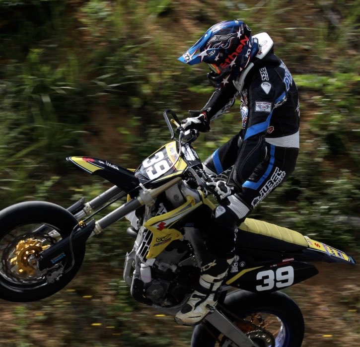 三笘進 tweet media