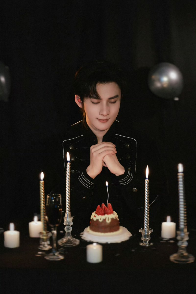 juu 🎭 tweet media