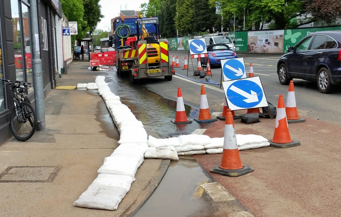 Several UK water companies refer FloodSax alternative sandbags to traditional sandbags to save themselves a fortune in expensive compensation claims for water damage
bit.ly/41sVeQC
<a href="/thameswater/">Thames Water 💧</a>
<a href="/wessexwater/">Wessex Water</a>
<a href="/YorkshireWater/">Yorkshire Water 💧</a>
<a href="/unitedutilities/">United Utilities</a>
<a href="/scottish_water/">Scottish Water</a>
<a href="/sewateruk/">South East Water</a>