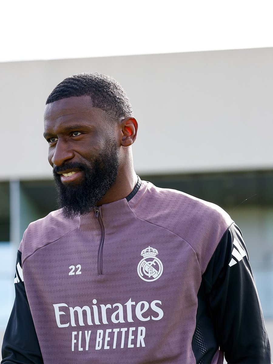 Madrid Zone tweet media