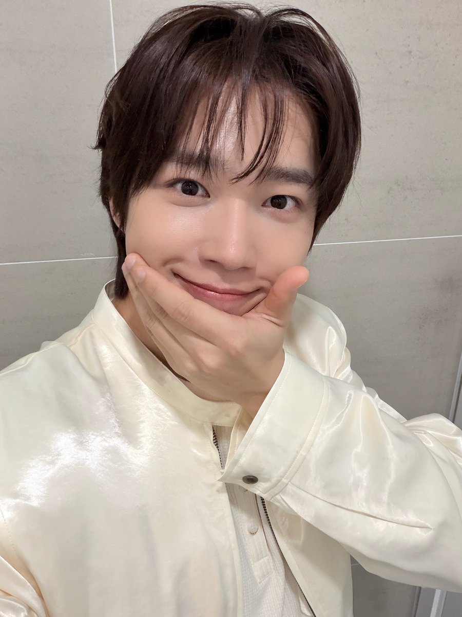 ์ํ๋ผ์ (N.Flying) tweet media