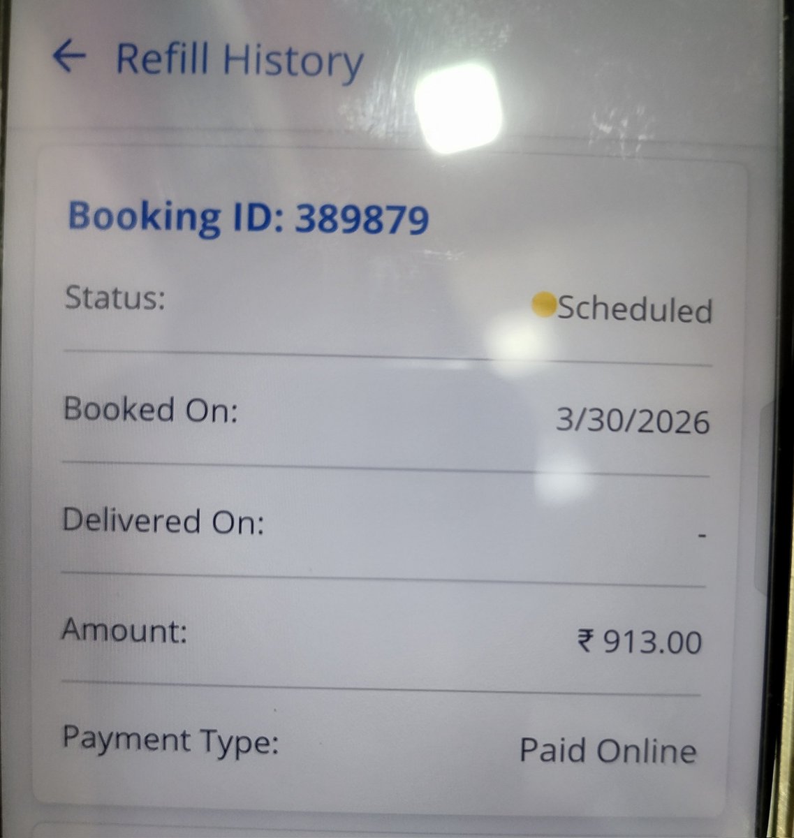 Alimazmi85's tweet photo. Dear @BPCLLPG @PetroleumMin I have booked my LPG cylinder on 30/03 but not yet delivered. I also called to my distributor she said will take time 5 to 6 days for delivery due to before booked not delivered. Kindly confirm when will you deliver. https://t.co/u3Trz5KtUm