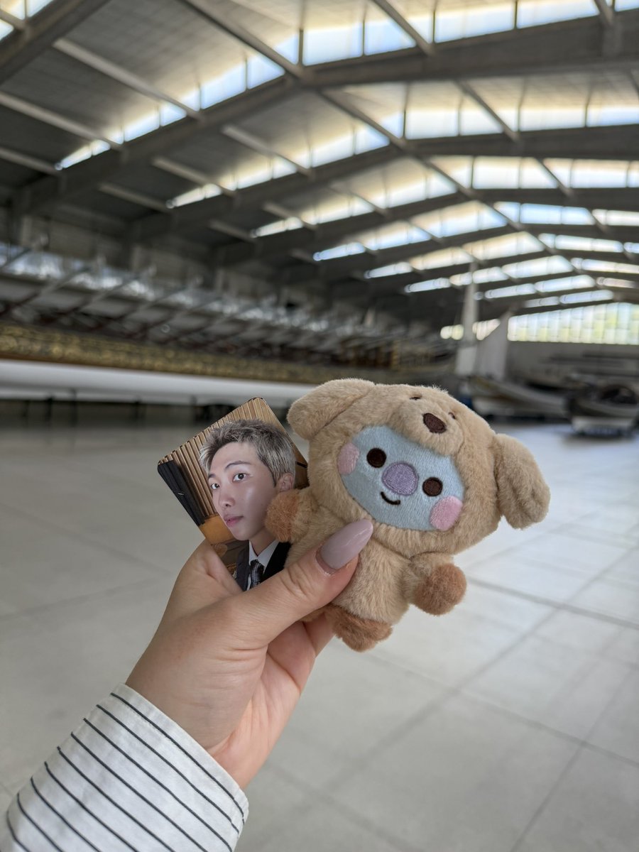 elle⁷ 🪭 tweet media