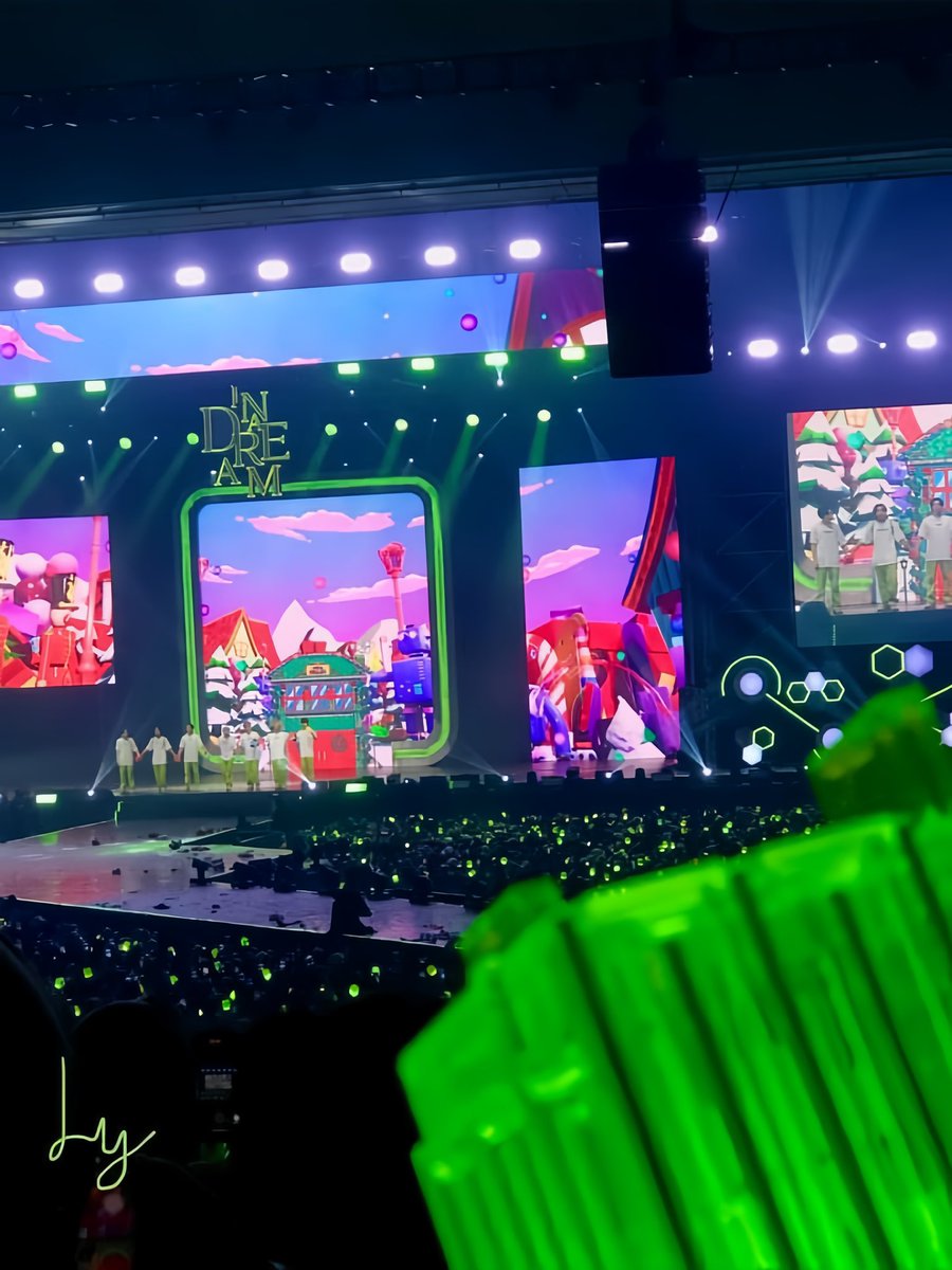 Be Happy tweet media