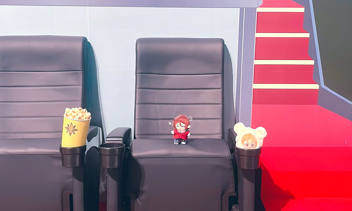 𝙈𝘼𝙍𝙀 tweet media