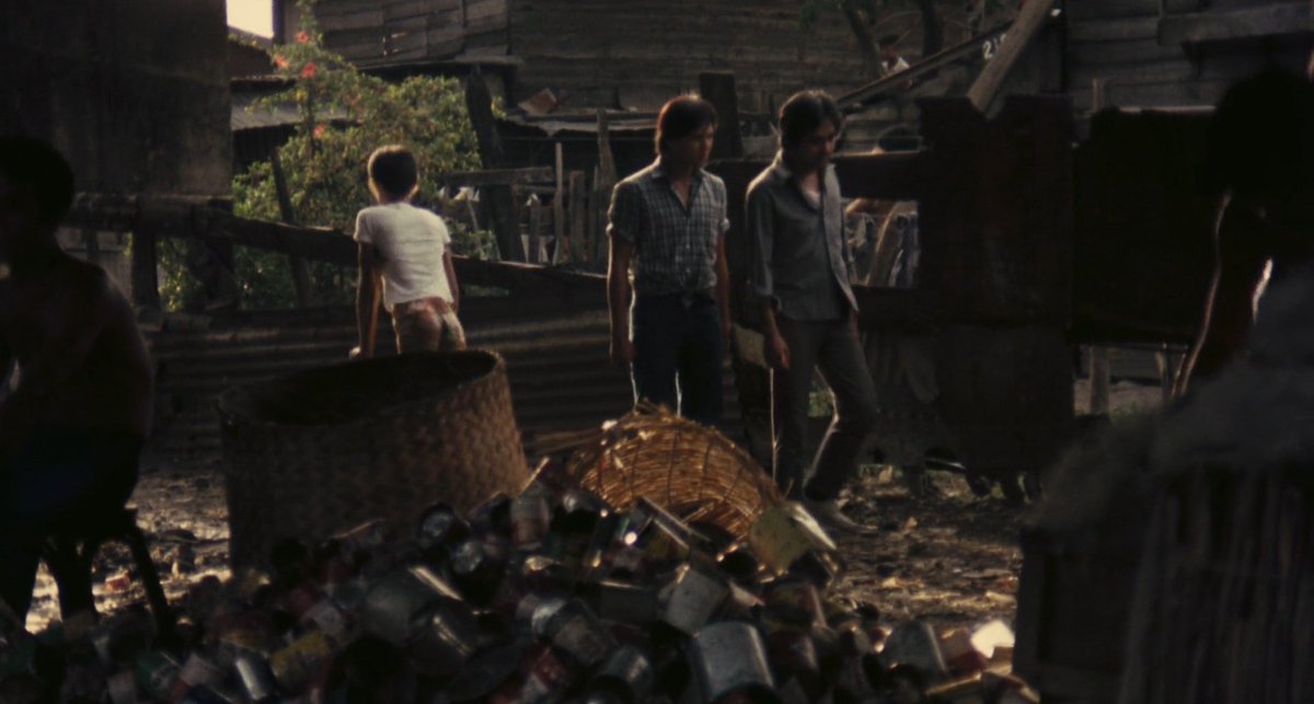 manic pixie dani girl tweet media