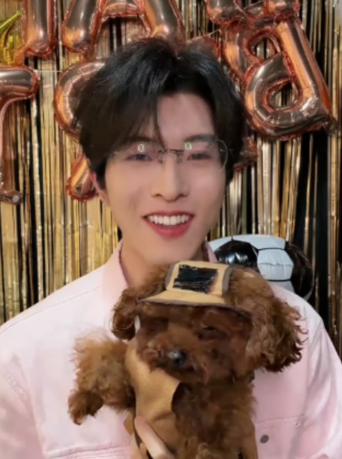 abby˚.🌟🍂༘⋆ tweet media