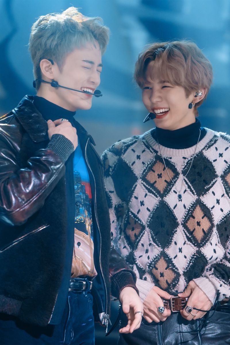 たろとも tweet media