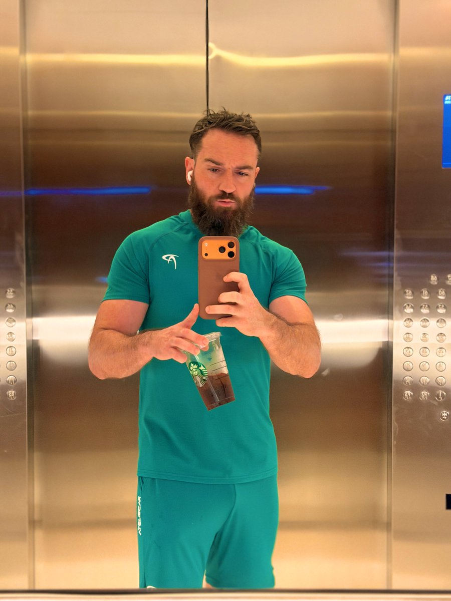 Carlos RO - King of Coaching 🛩️ tweet media