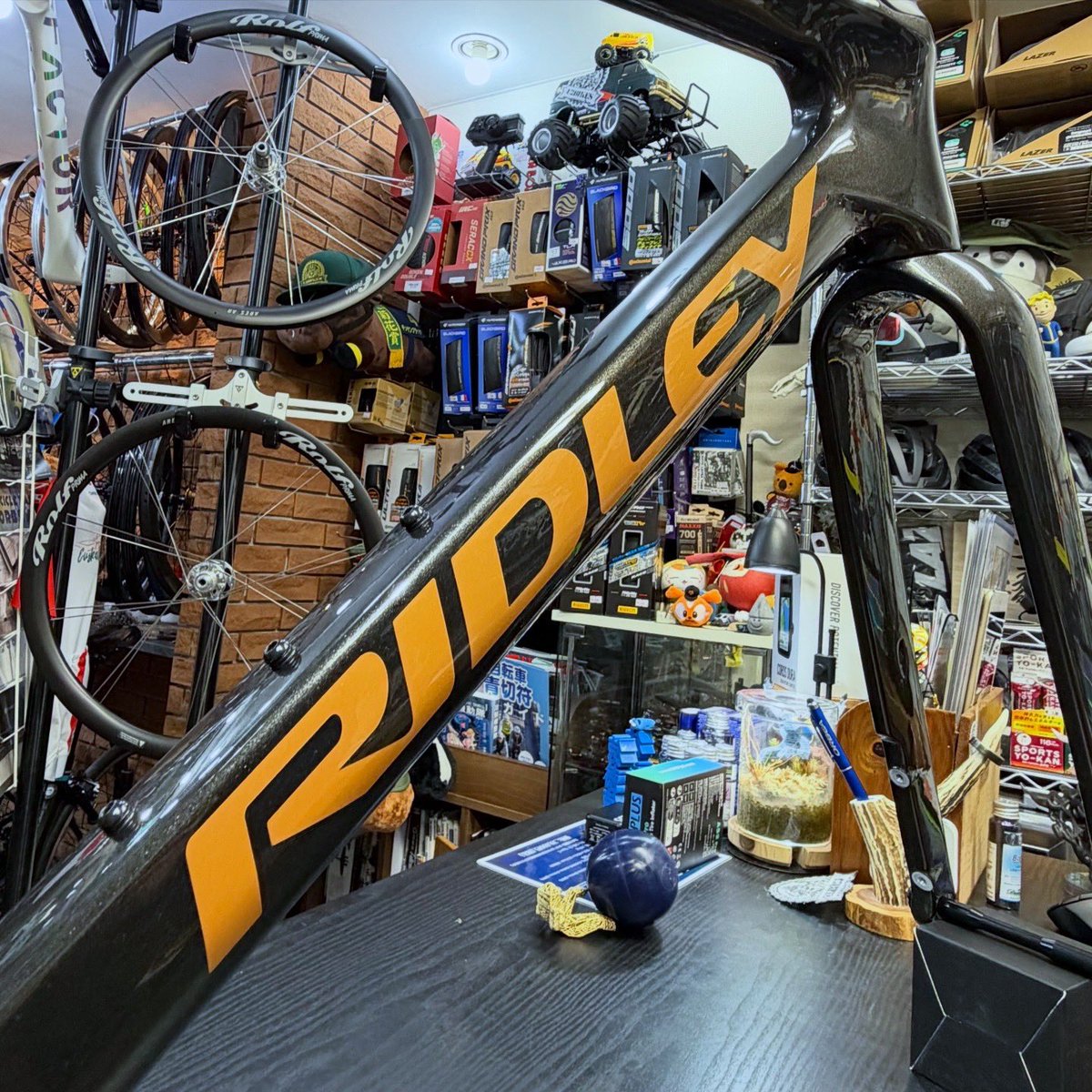 U2 BIKES tweet media