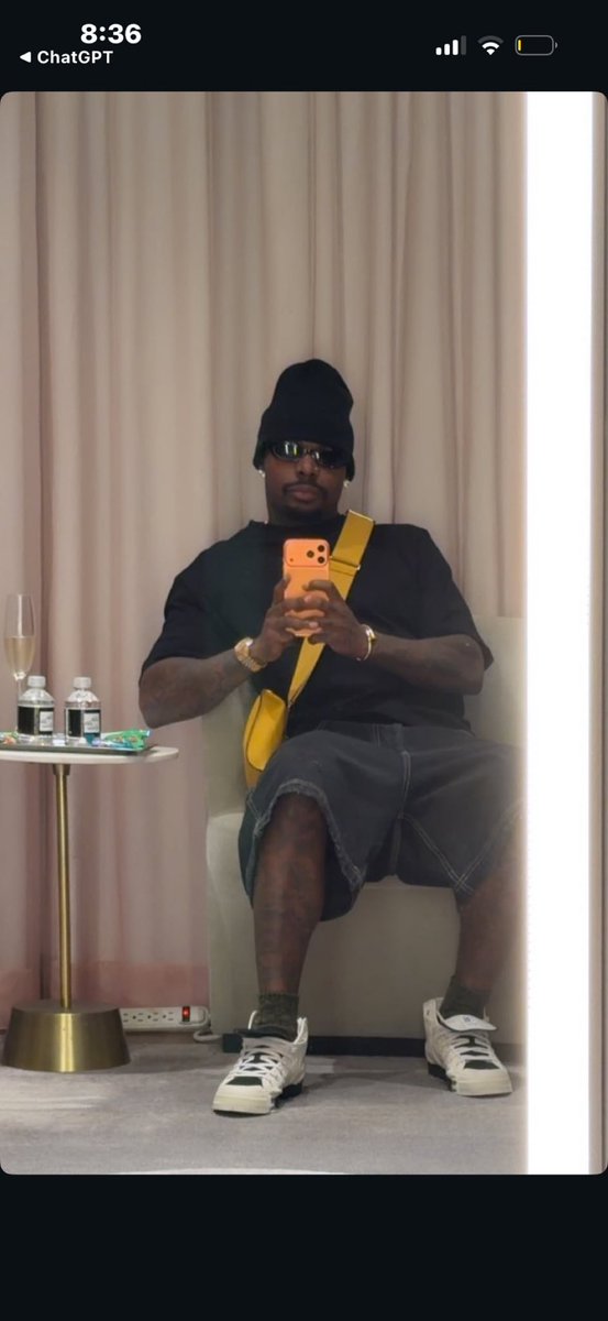 ʜᴇɴʀʏ tweet media