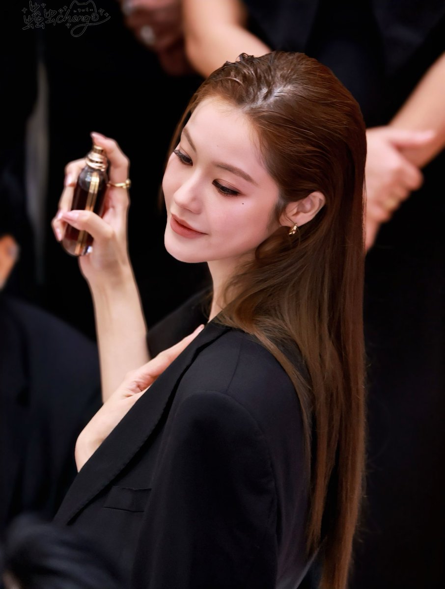 虫chong tweet media