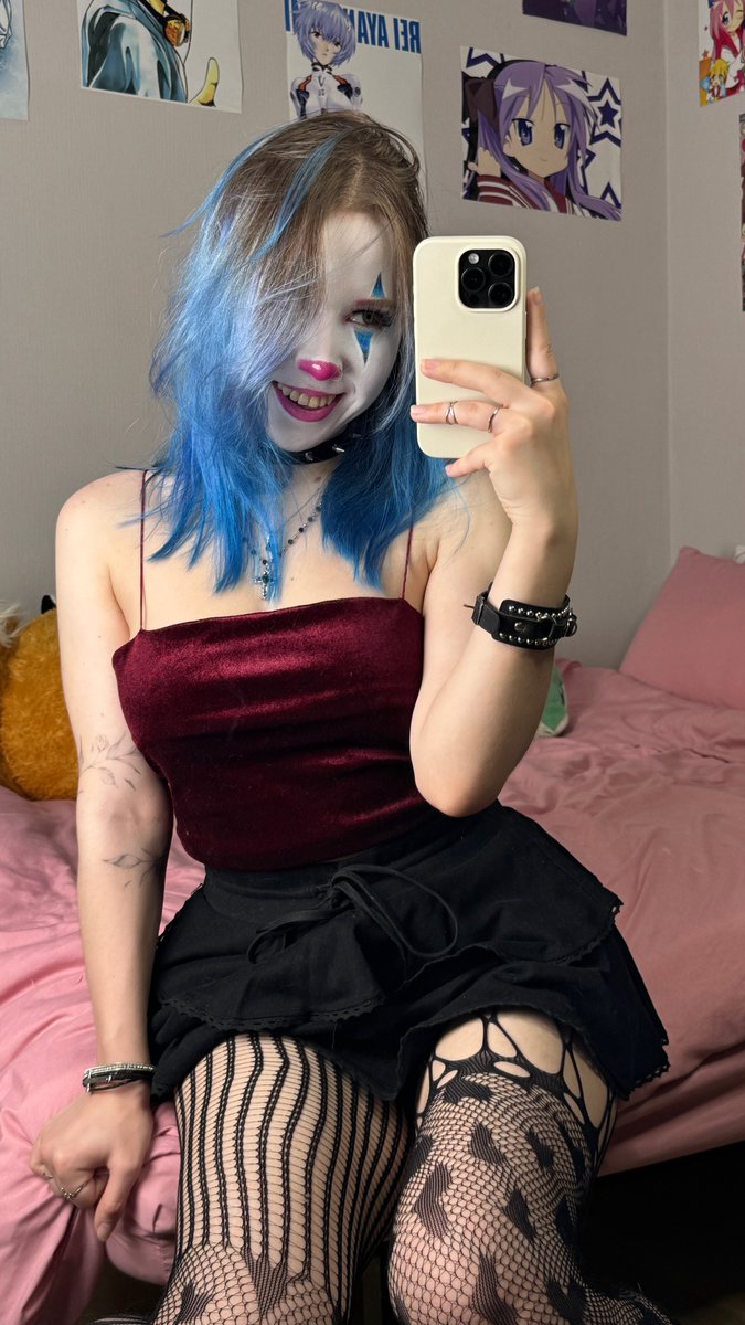 Blue Moon tweet media