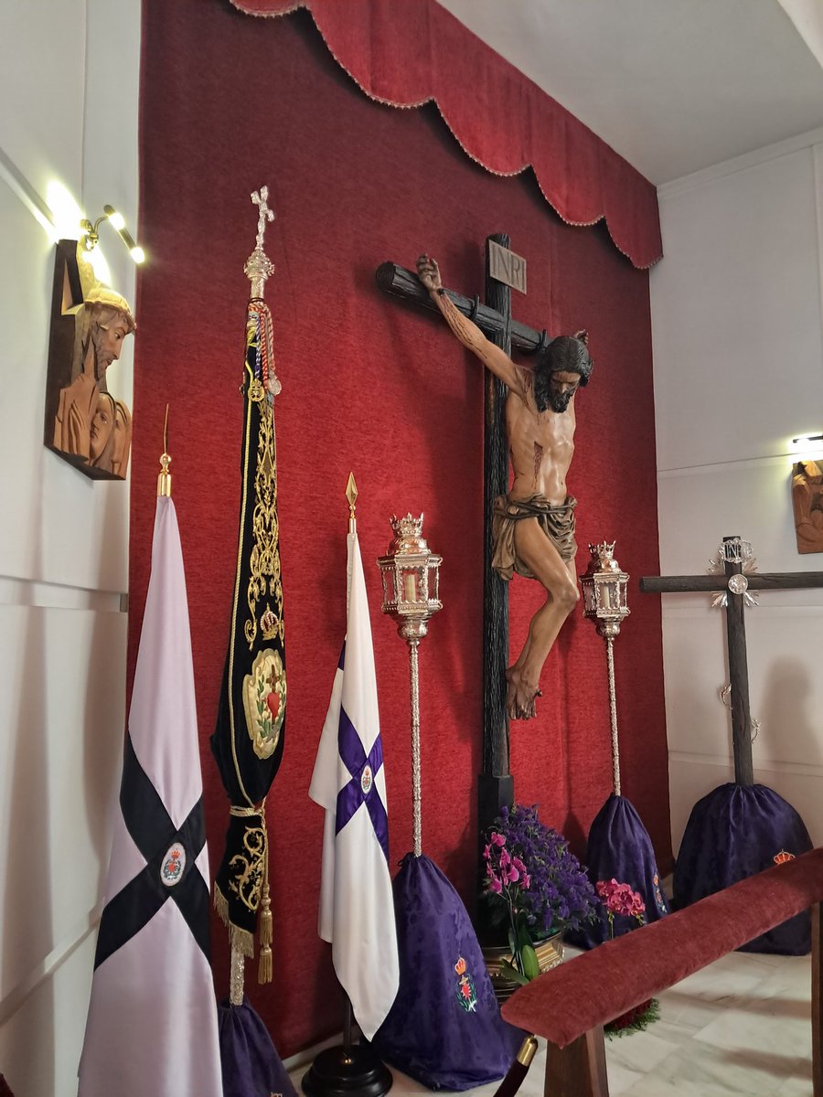 Angustias1998's tweet photo. Últimos detalles preparados para nuestra Estación de Penitencia. https://t.co/0cHV0MTk1f