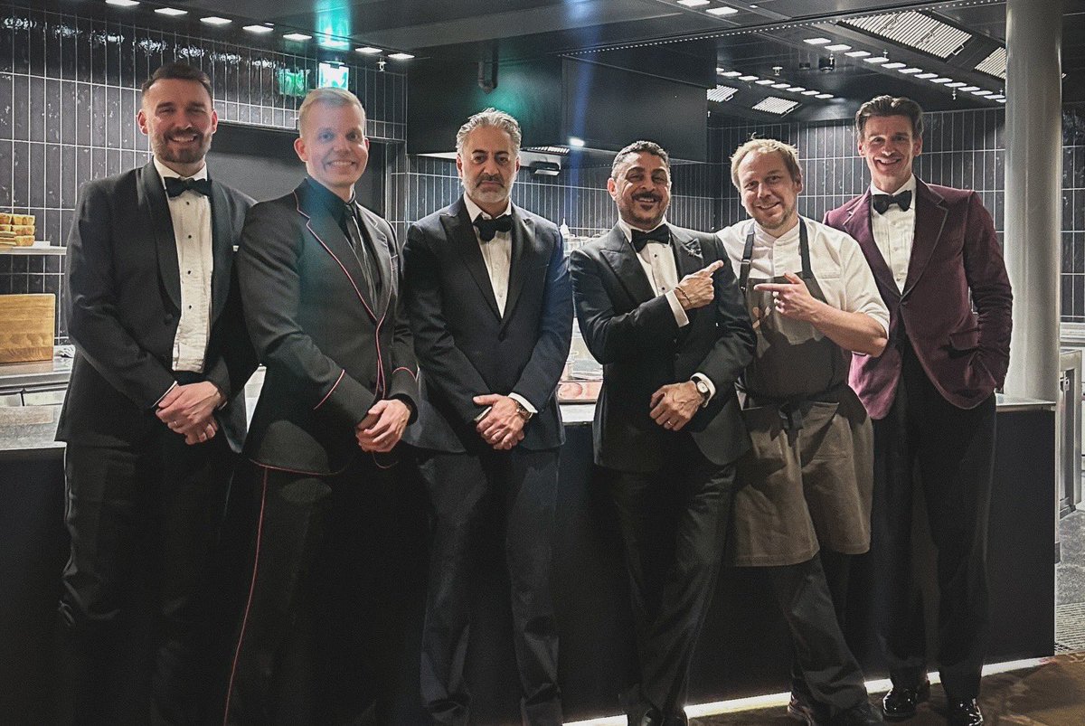 Arman Alizad tweet media