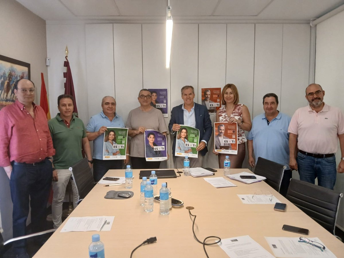 👉 ¿Sabías que tu empresa puede ayudar a quienes más lo necesitan sin que te cueste nada?
✅ Marca la casilla 73 del modelo 600 o la 69 del modelo 220.
🤝 El Colegio de Gestores Administrativos de Toledo se suma un año más a la X Solidaria de las Empresas.
f.mtr.cool/pwxkpsxlrf