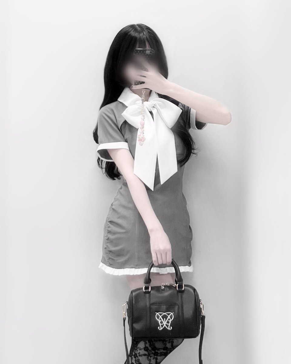 𝒎 𝒊 𝒌 𝒐 tweet media