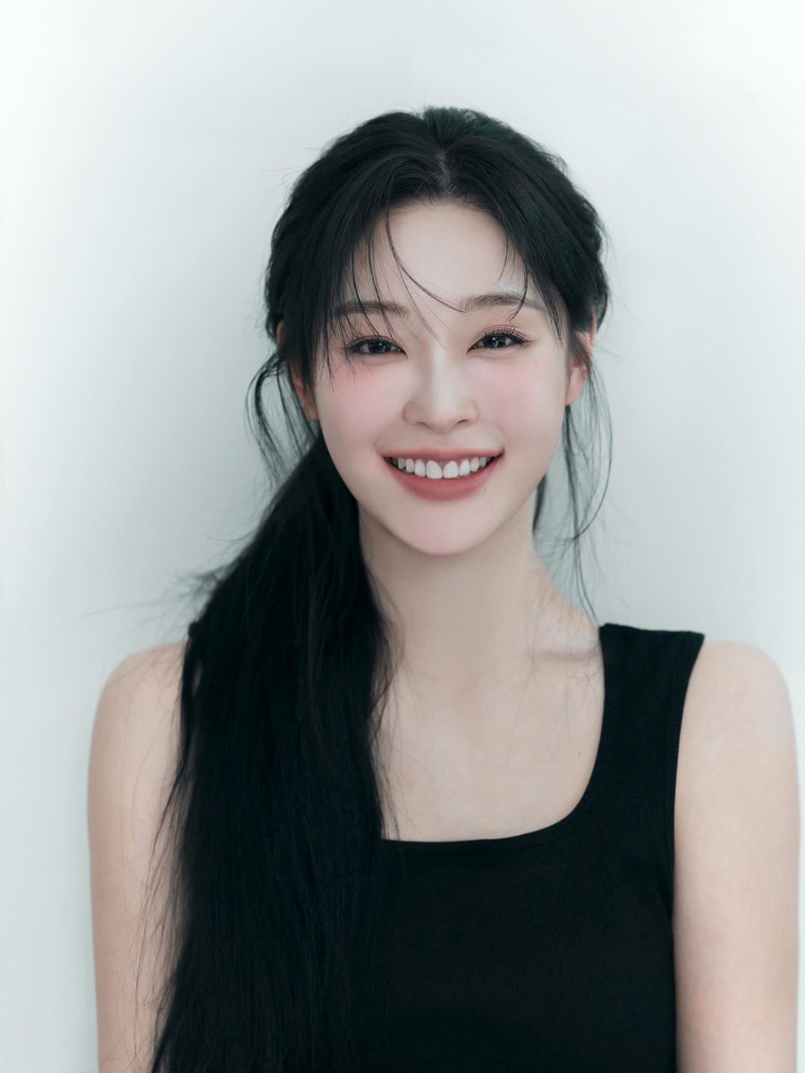 GahyunPress's tweet photo. 260403 - Lee Seoyul (Gahyun) #이서율 #LEESEOYUL #SEOYUL #드림캐쳐 #가현  in cloud_yoon (photographer) Instagram updates https://t.co/nWYo9ZToOH