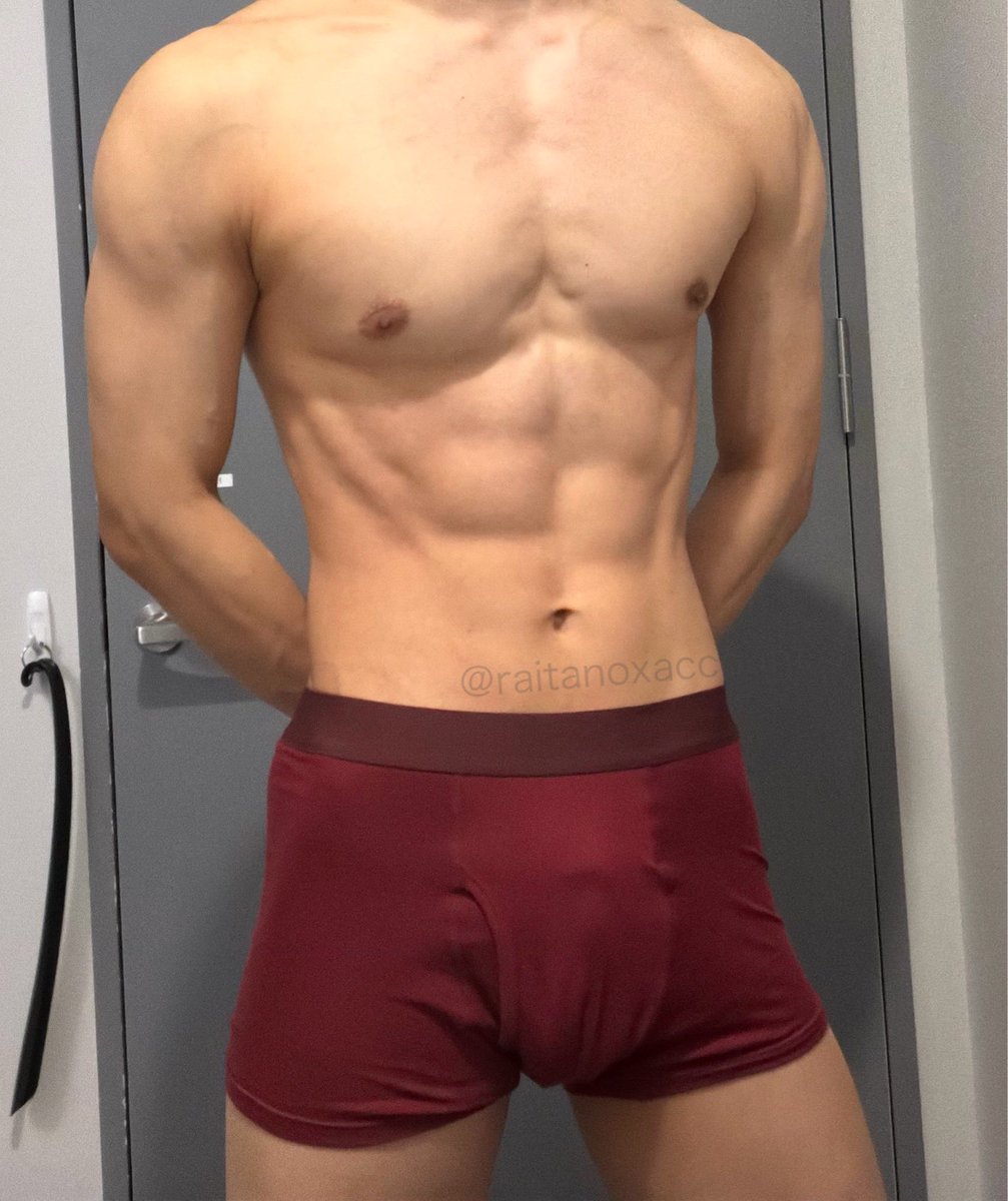 らいた tweet media