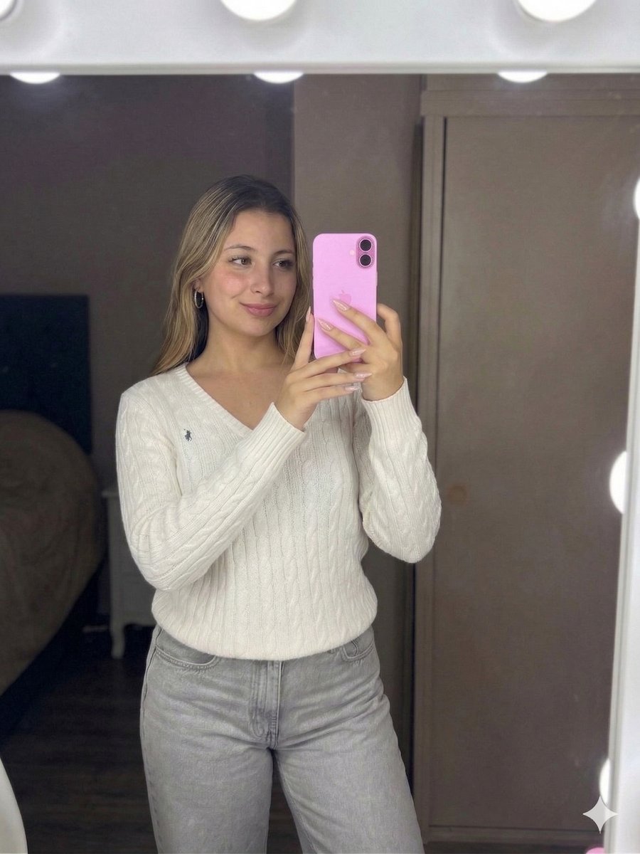 JadeInfi tweet media