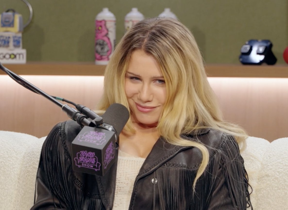 maksiuLIGHTNING 🎧 tweet media