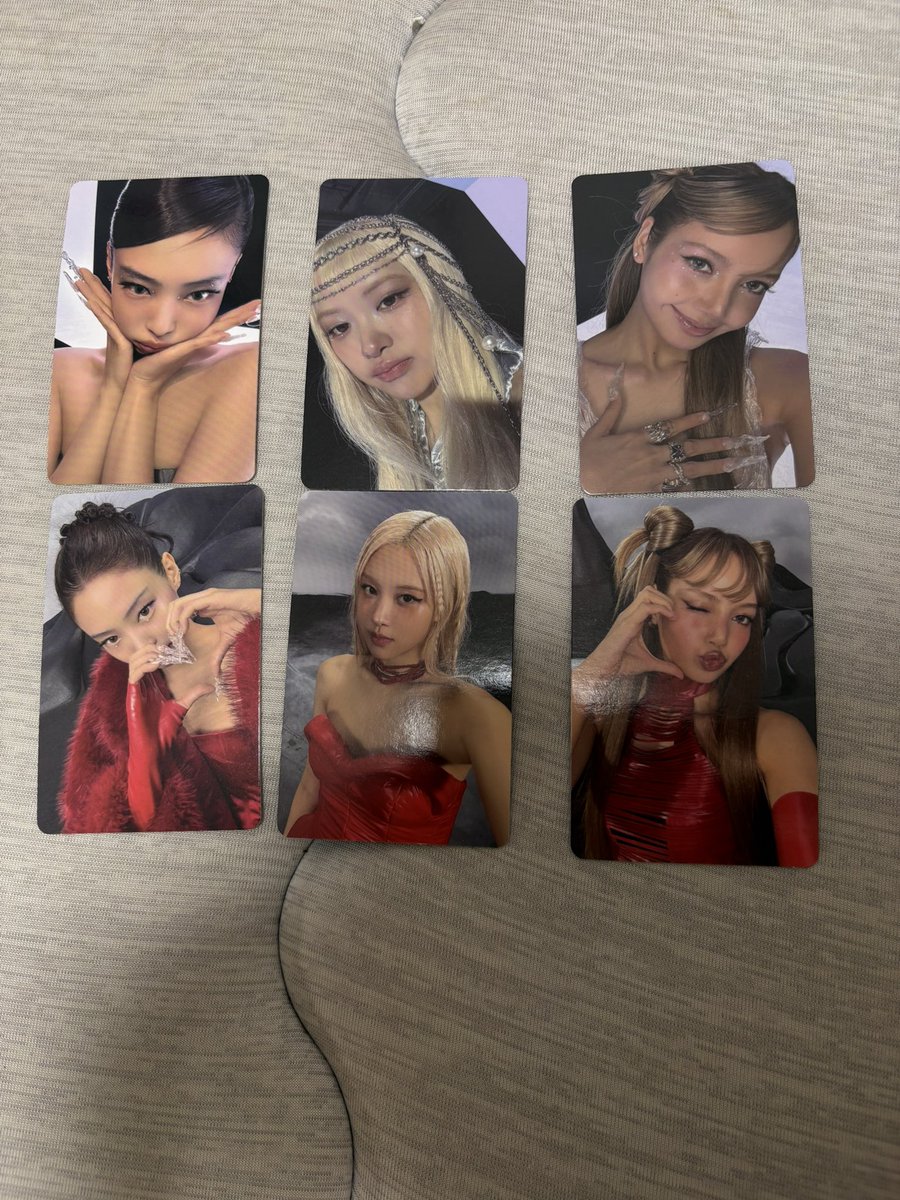 c91_na's tweet photo. blackpink DEAD LINE トレカ　交換

譲　ジェニ　ロゼ　リサ
求　ジスの得点2枚目以外　
　　封入は買取または他アルバムのジス

郵送希望です。
よろしくお願いいたします🙇

#ブルピン https://t.co/647paQupJ3