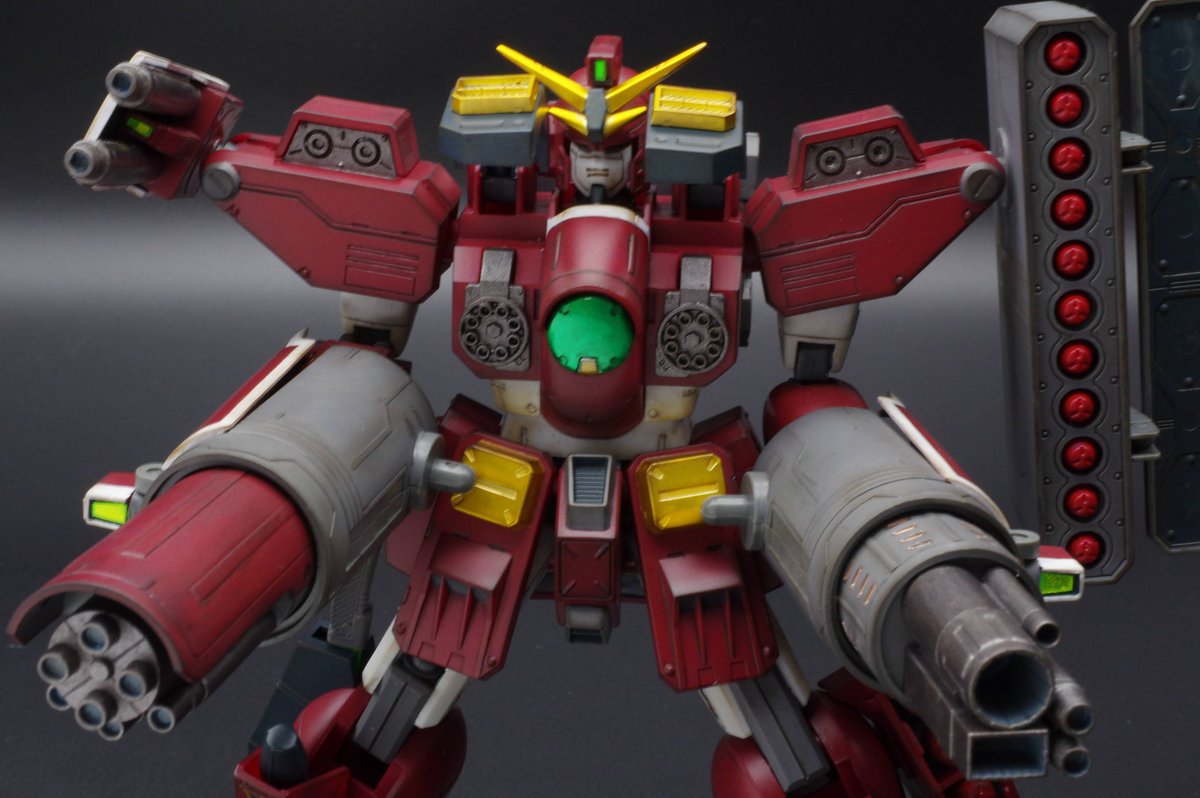 あさにー＠ガンプラ筆塗り専 tweet media