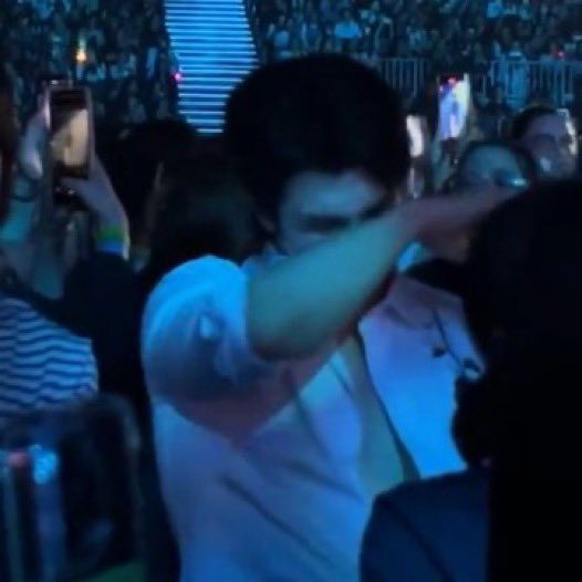 ⋆⑅ 𝘔𝘢𝘮𝘢 𝘱𝘦𝘢𝘳𝘭∘ꕤ tweet media