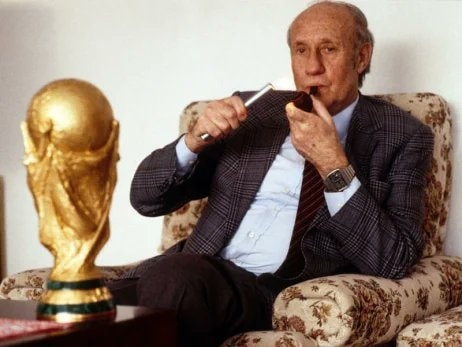 Roi Zaga tweet media