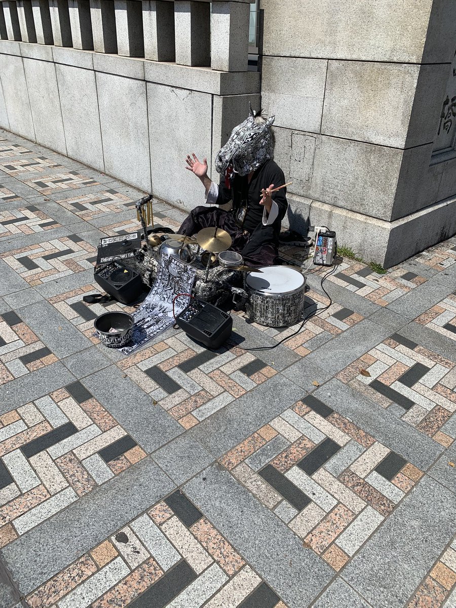 RUI_023's tweet photo. 明治神宮行こうとしたら魔ゼルな規犬いた。
10年以上ぶりに見たような気がする。 https://t.co/i3g04RI30Z