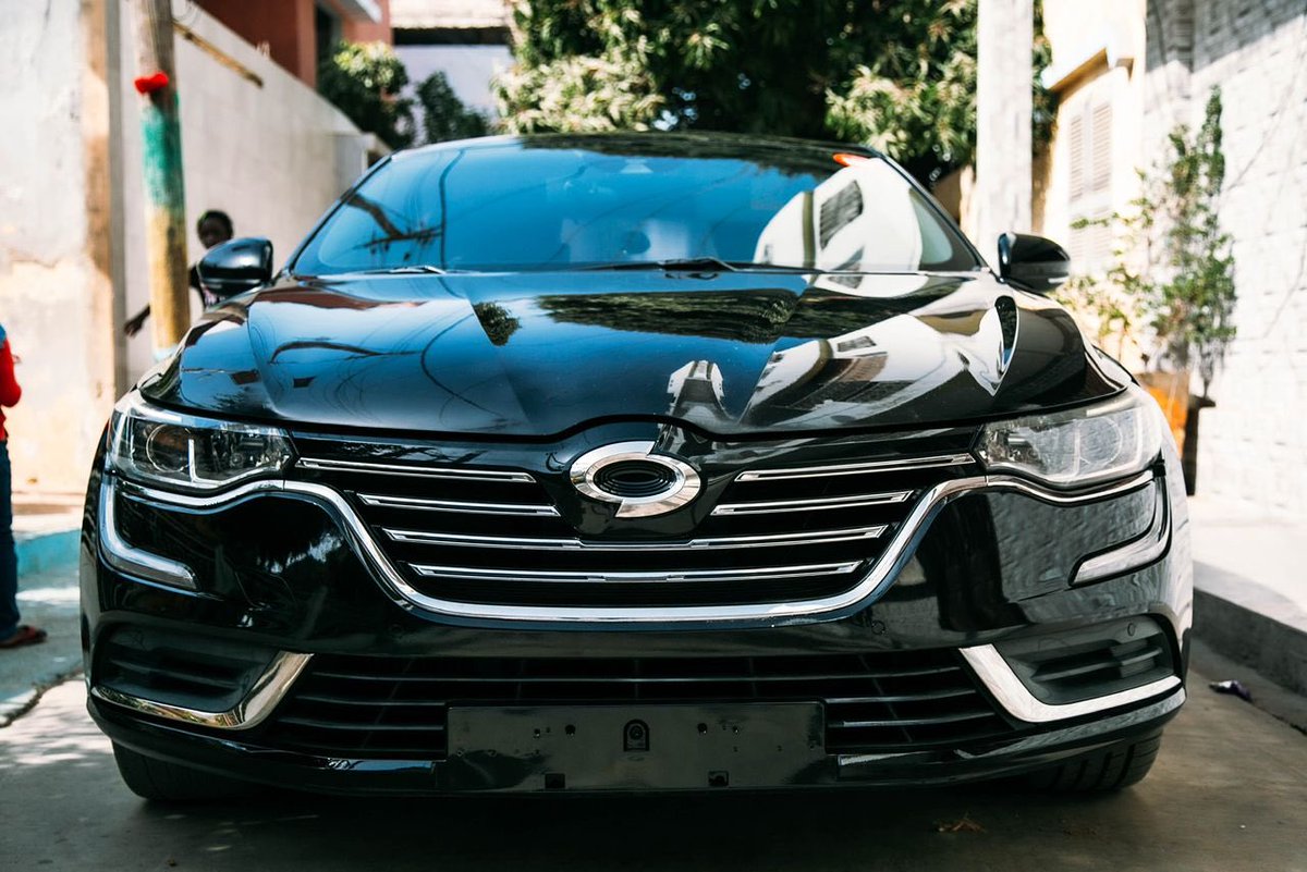 PunchTchineur 🇸🇳⭐️⭐️ tweet media