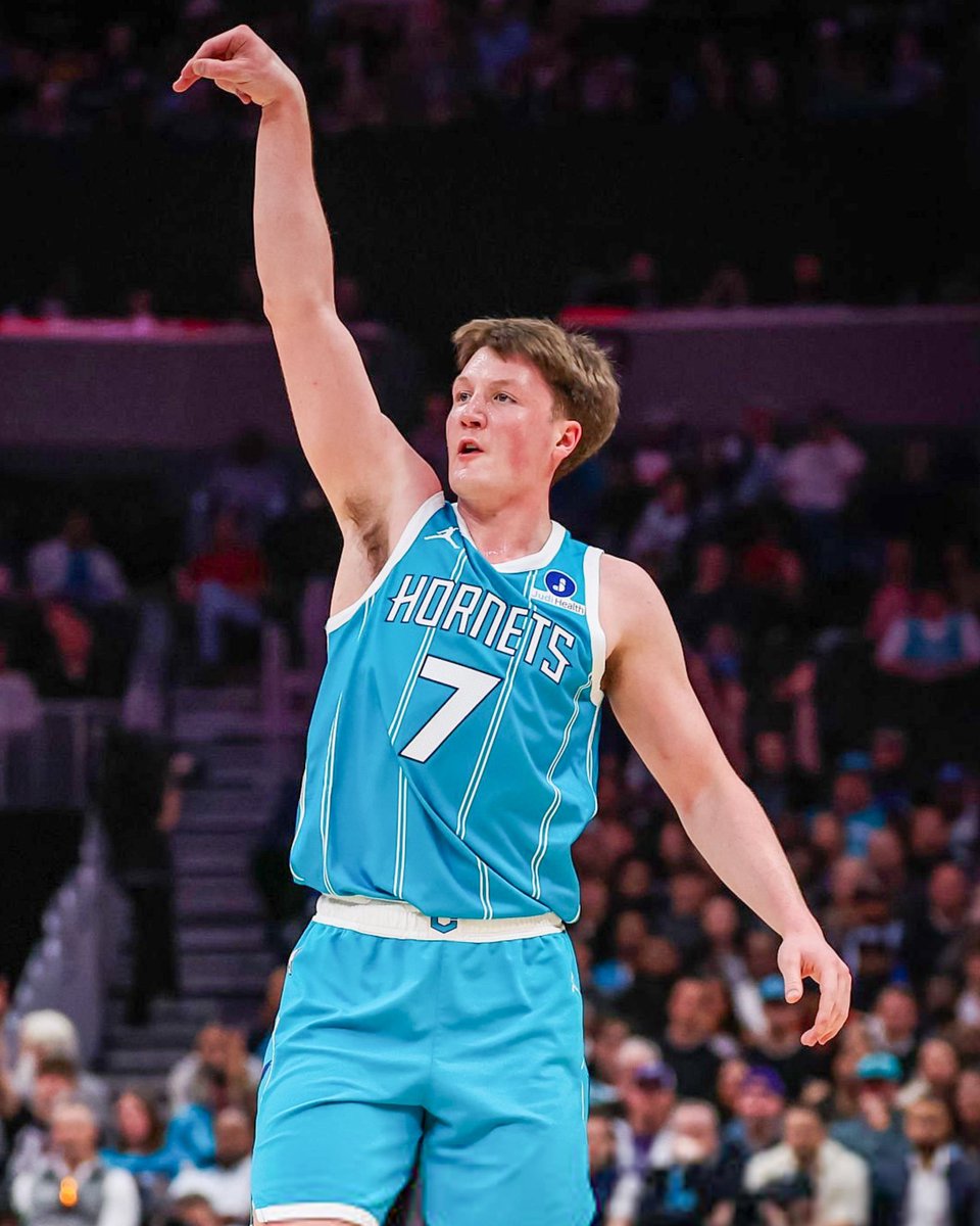 B24 Dunk tweet media