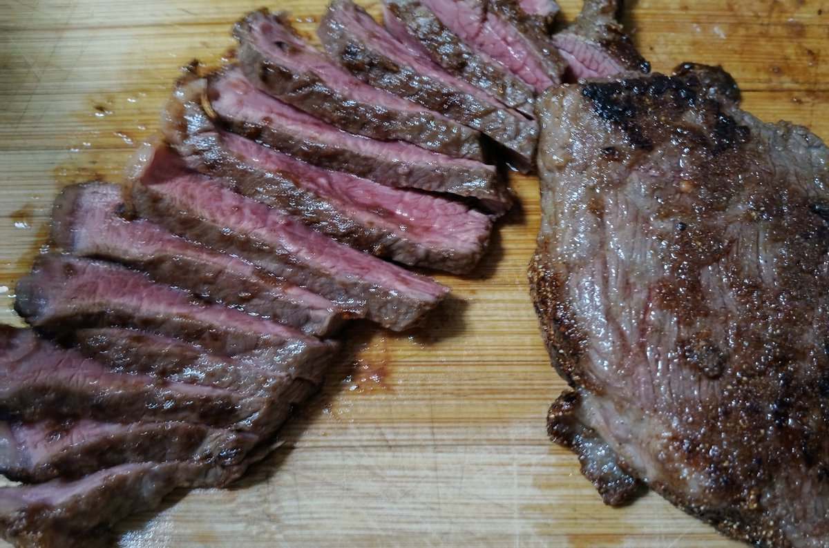 P_&_C couple tweet media