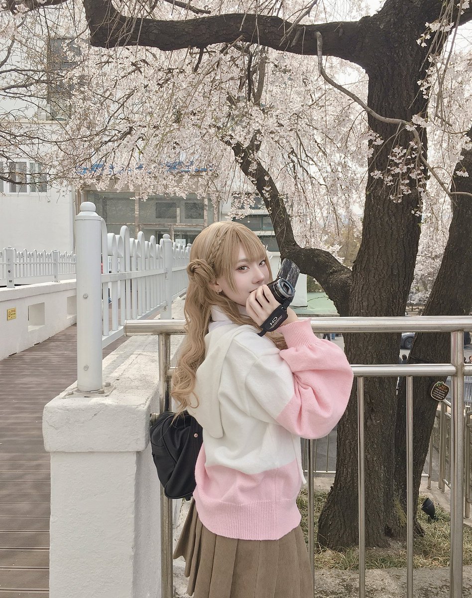 유련 Lia tweet media