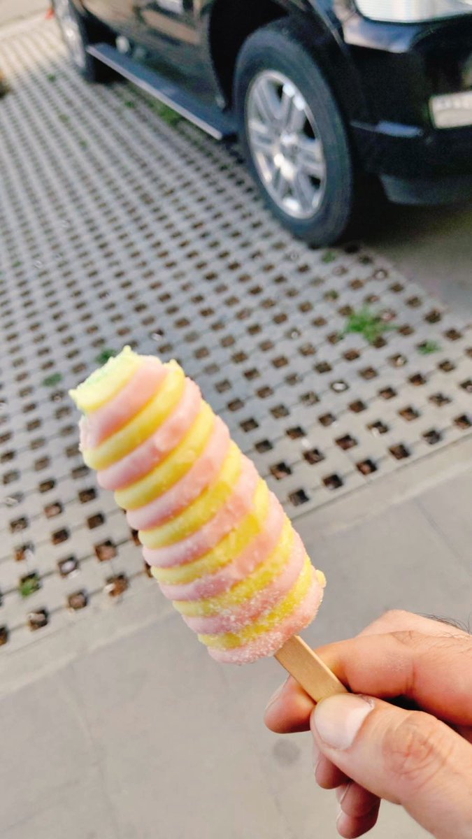 ParamjeetBerwal's tweet image. #popsicle
