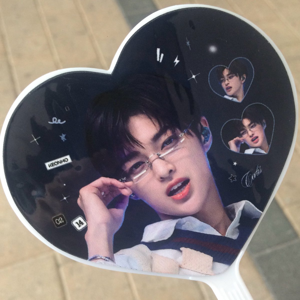 부키.. tweet media