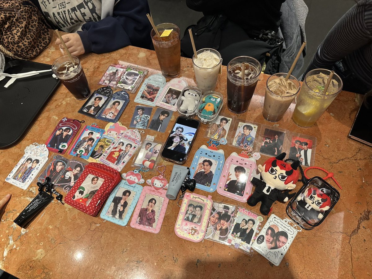 루아 LUA tweet media