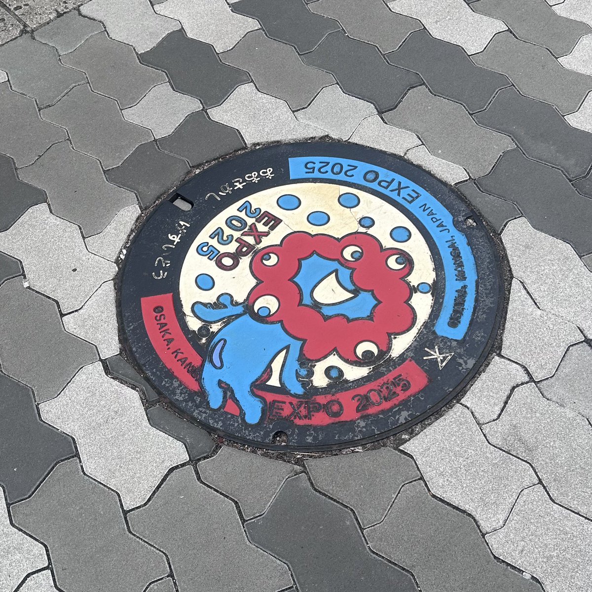 ₘᵢₖₑ tweet media