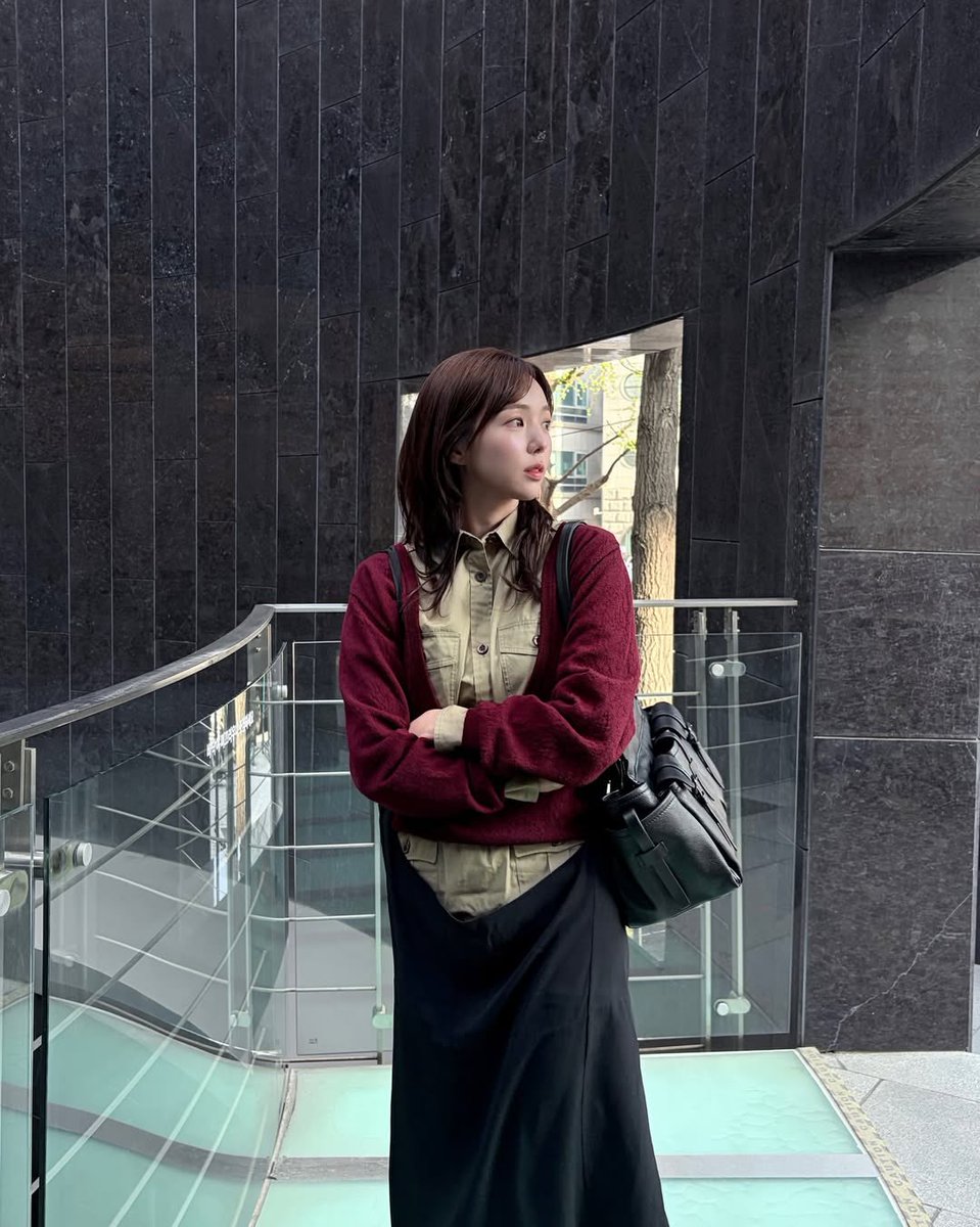 chenecstasy's tweet image. Chae Soobin instagram update!!

#PradaSS26 #adv 🌸