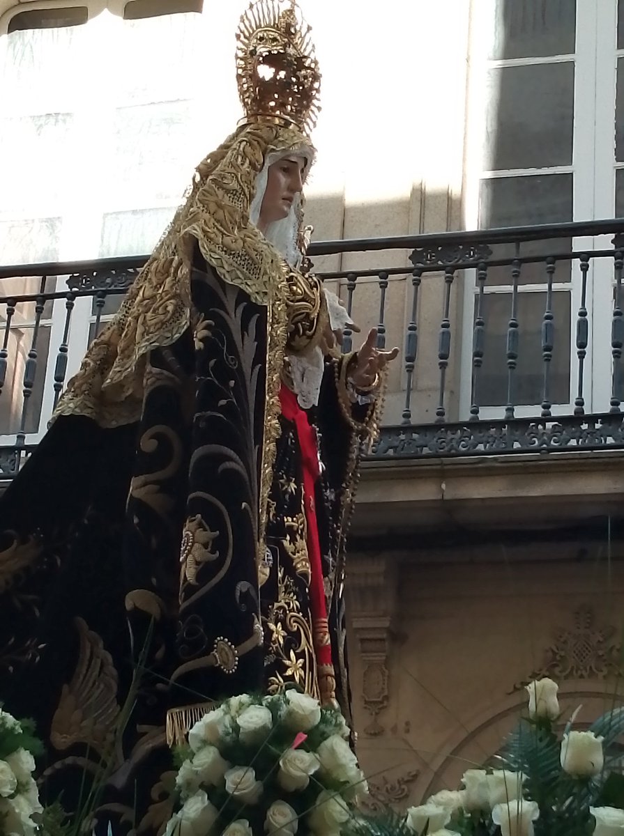 fotolugris's tweet photo. Semana Santa en Ferrol https://t.co/nsTHDkm6cl
