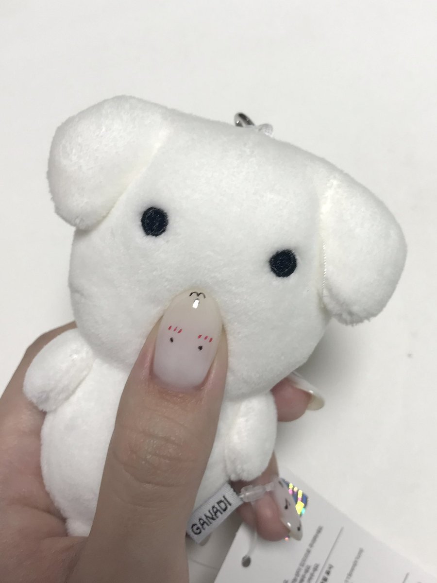 앙나 귀여운 네일을 함 💅🏻