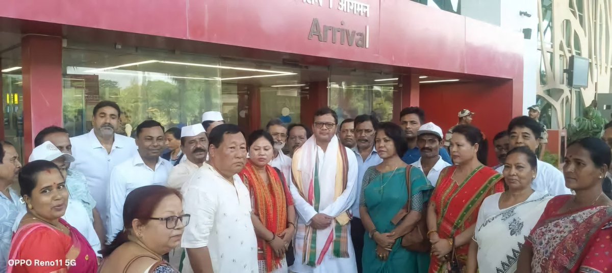 saptagiriulaka's tweet image. Reached Agartala to campaign for our Dharmanagar Assembly by-election candidate Shri Chayan Bhattacharjee &amp;amp; review our preparedness for the ensuing ADC elections. #StrongerTogether