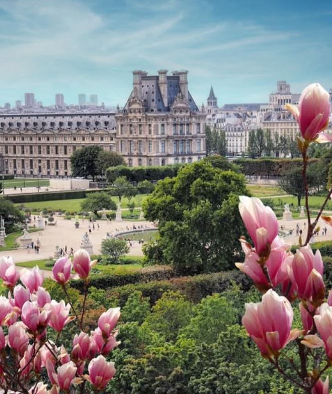 Vacation In Paris 🗼 tweet media