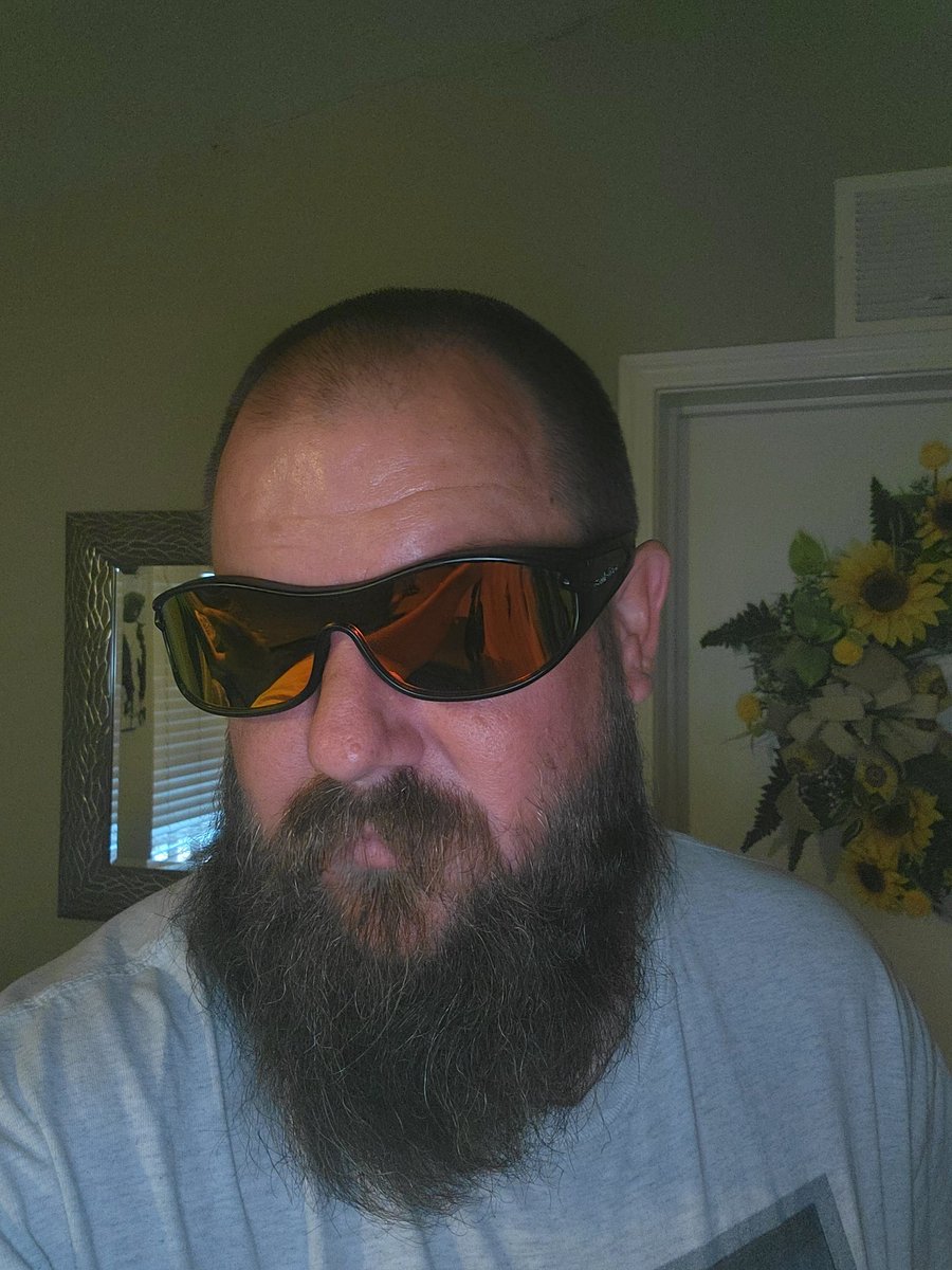 Hostile Hare tweet media