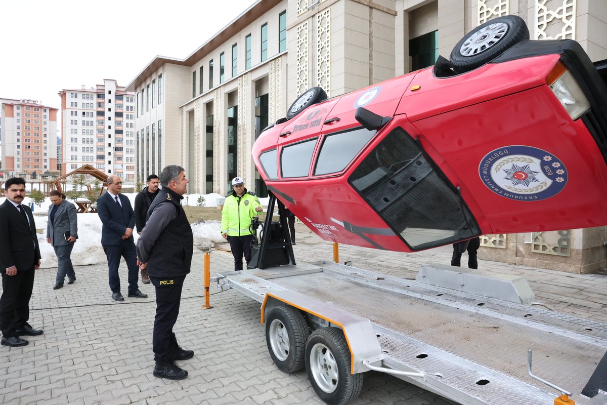 Erzurum Emniyet Müdürlüğü tweet media