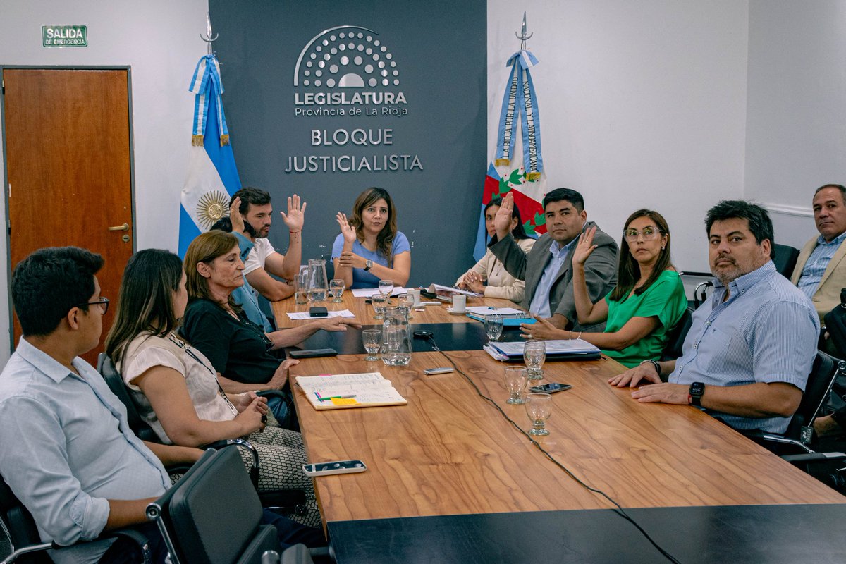 Legislatura La Rioja tweet media