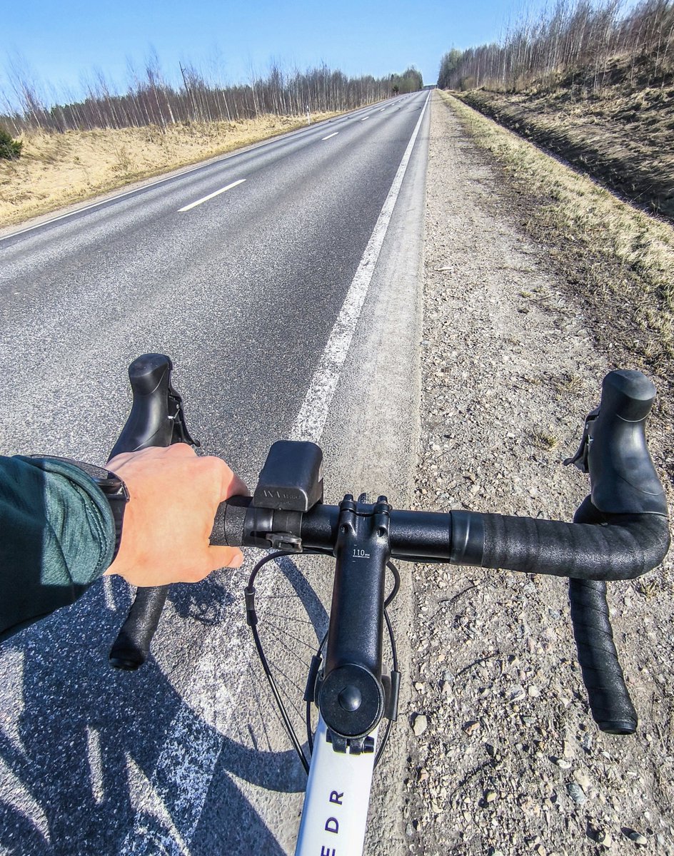 Ar segvārdu Miņins 🏴‍☠️ tweet media