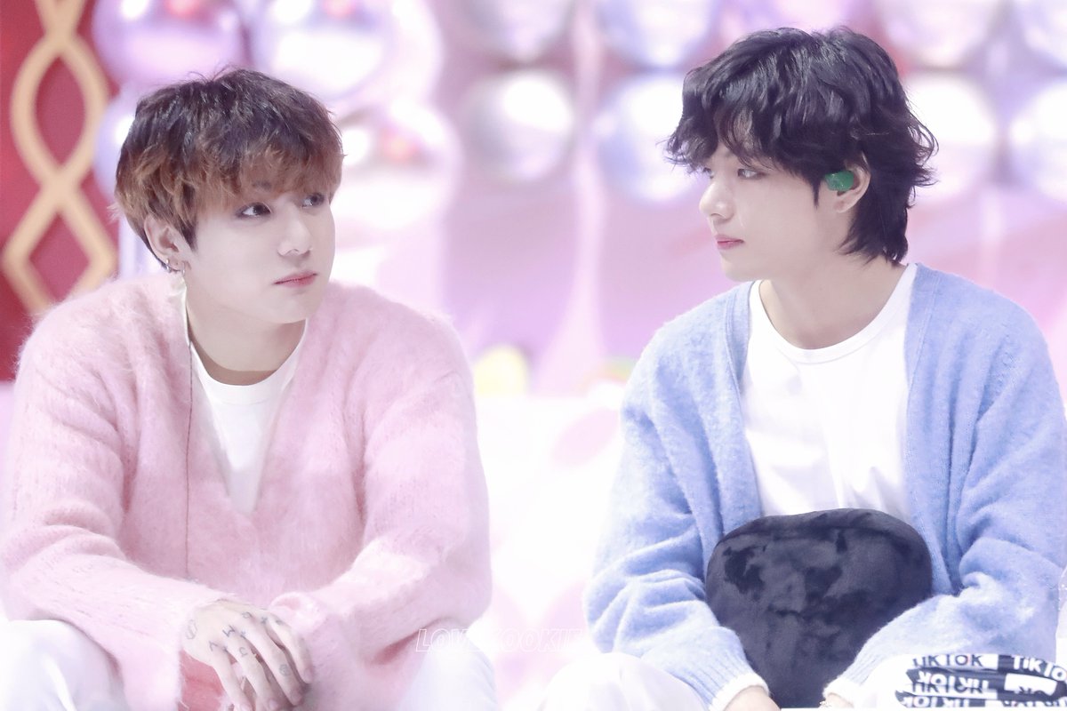 LoveKookie_ tweet media