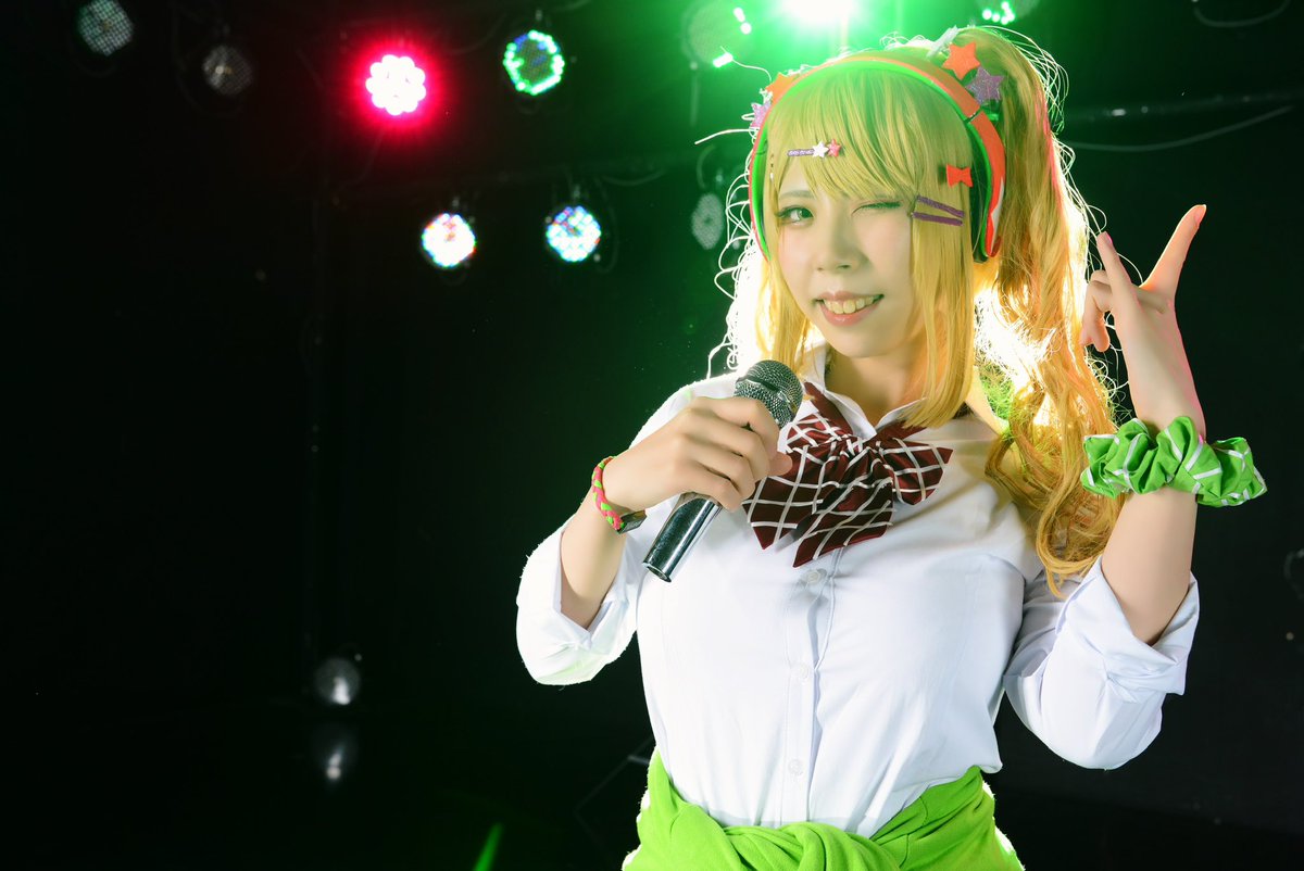 こうこ tweet media